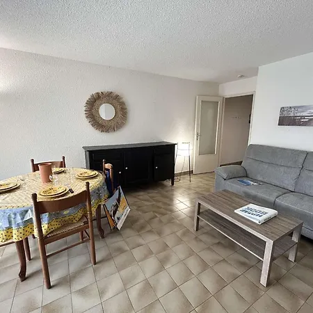 Apartment T3 Avec Terrasse Et Garage Proche - Saint-raphael - Fr-1-226a-146 *