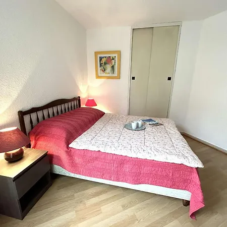 T3 Avec Terrasse Et Garage Proche - Saint-raphael - Fr-1-226a-146 *