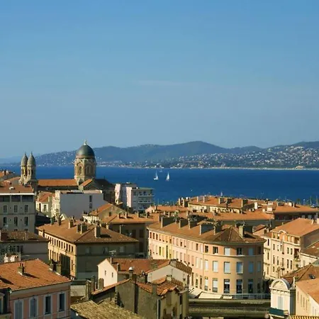 Appartement T3 Avec Terrasse Et Garage Proche - Saint-raphael - Fr-1-226a-146 *