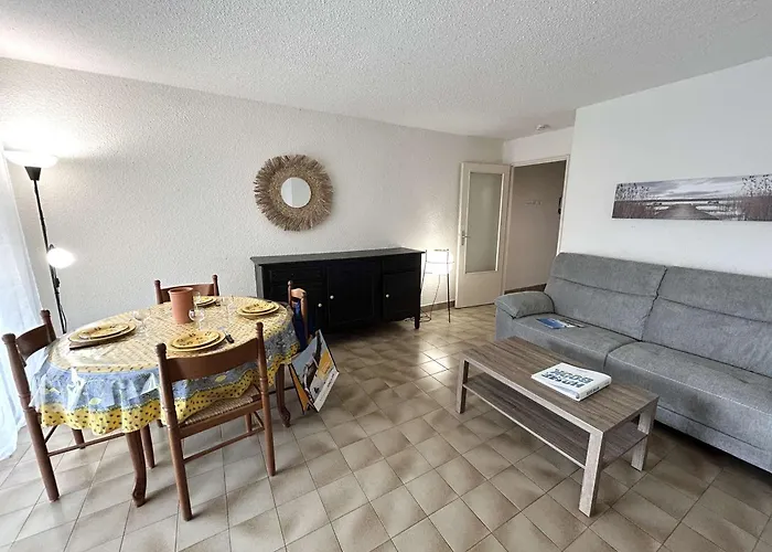 Lägenhet T3 Avec Terrasse Et Garage Proche - Saint-raphael - Fr-1-226a-146 *